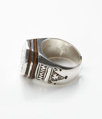 Side view 1 of Adawat'n Tuareg Ring Botam Tissght Signet