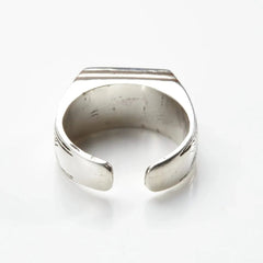 Black detail of Adawat'n Tuareg Ring Talbit