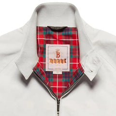 Close-up of the collar of the Baracuta G9 Harrington Jacket Mist showing the ribbed neckline and Fraser Tartan lining.