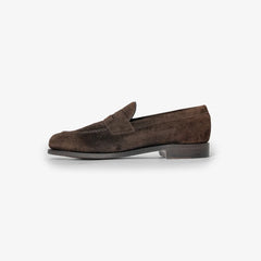 Berwick 5138 Penny Loafer in Repello Gum Oil 173 suede, side profile showing elegant loafer shape.