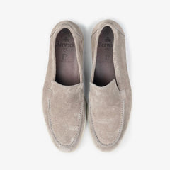 Berwick 5542 Flex Walk Loafer in Taupe Grey suede, top view of pair.