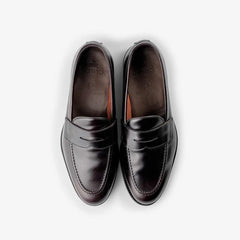 Berwick 5138 Penny Loafer in Rois Marron leather, top view of pair.