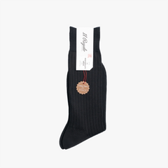 Side profile of the Il Regalo 8×2 Rib Socks Black showing rib detailing and clean construction.