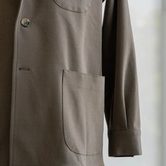 Pocket and front panel details of the Justo Gimeno Teba Jacket Hopsack by VBC Green