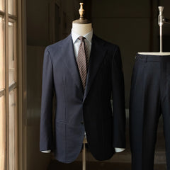 Full view of the Refinement Rfmt-01 Suit Zelander Navy by Loro Piana, displaying the jacket and trousers together with soft, refined tailoring.