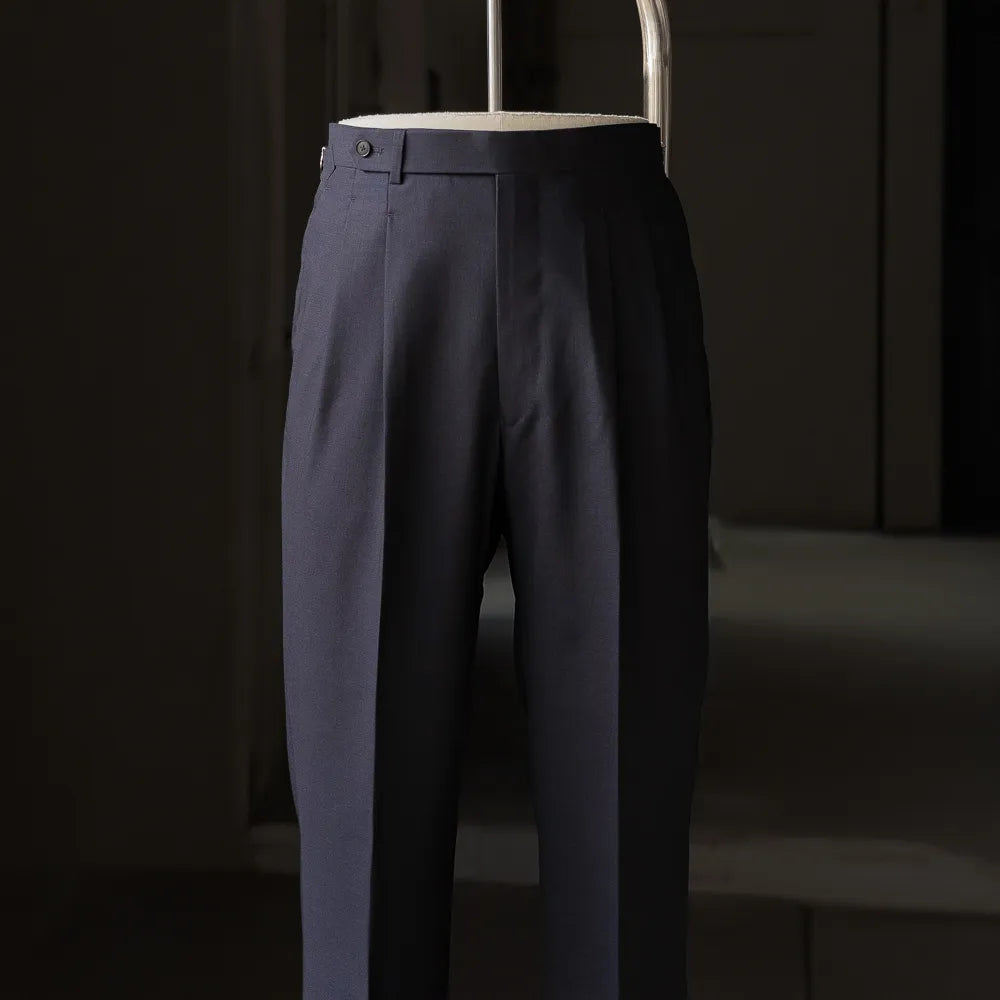 Full front view of the Zelander Navy trousers highlighting the clean silhouette and refined tailoring.