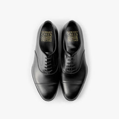 Top-down view of the Edward Green Chelsea 202 Oxford highlighting the 202 last shape.