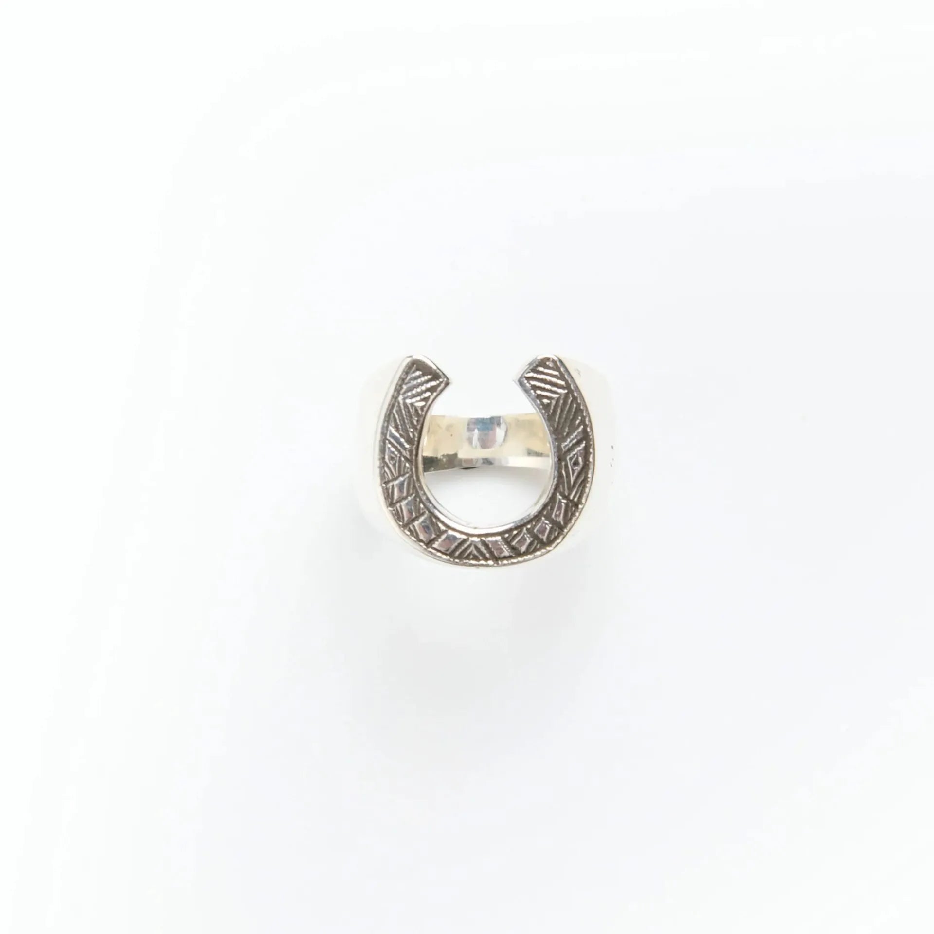 Front view of Adawat'n Tuareg Ring Tisila Tissght