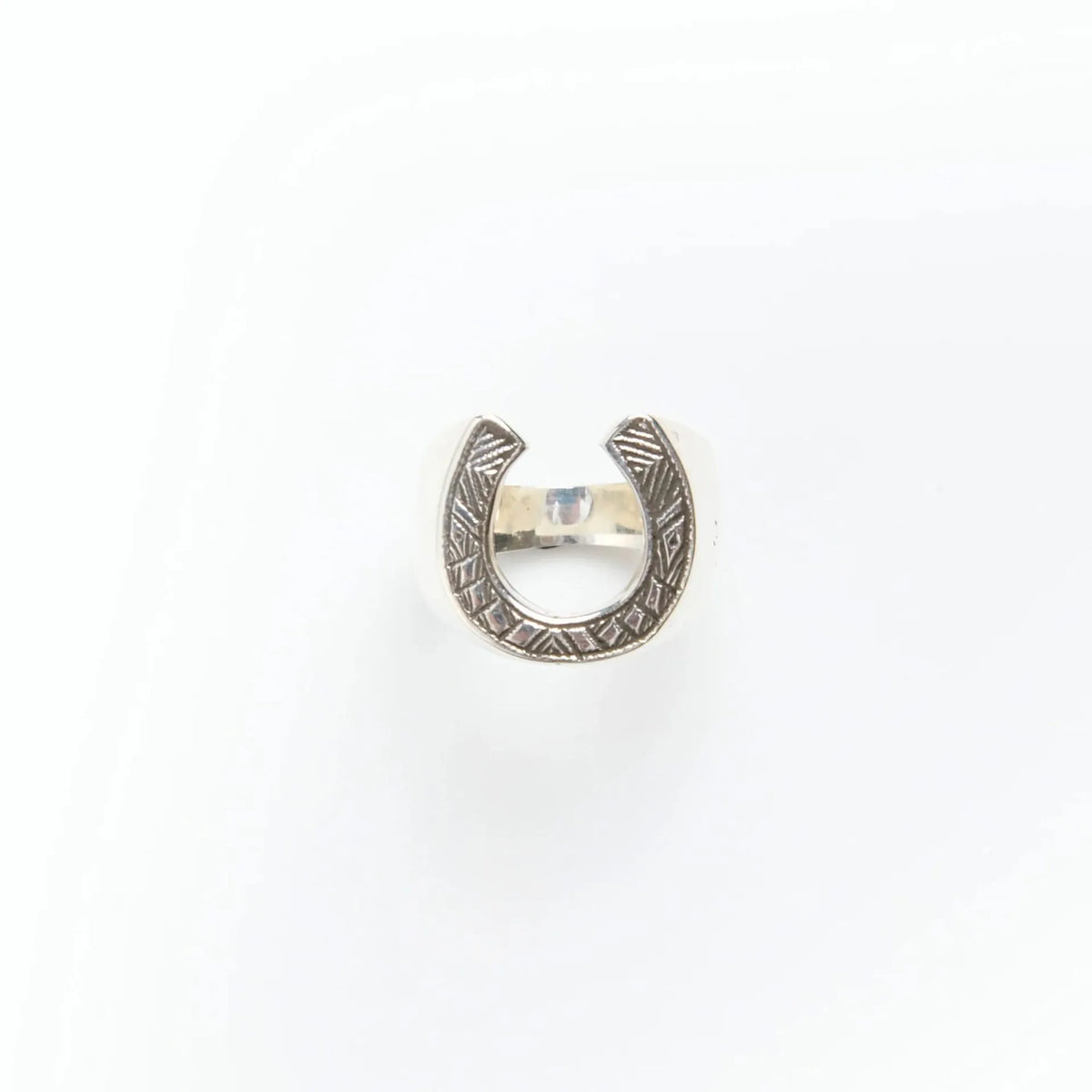 Front view of Adawat'n Tuareg Ring Tisila Tissght