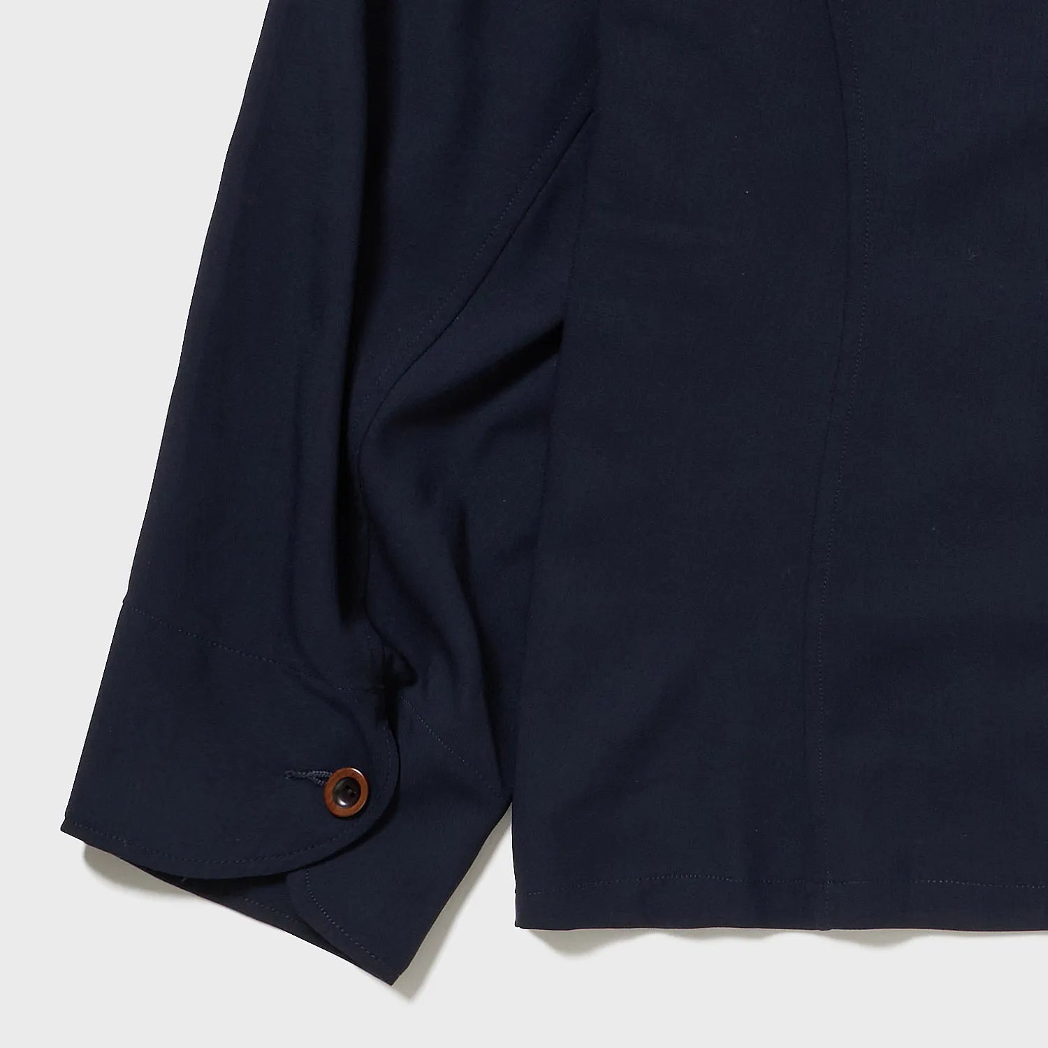 auberge gred jacket navy back silhouette detail