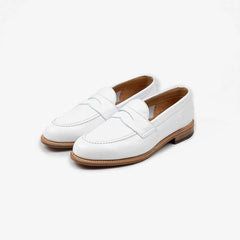 Berwick 5139 Tassel Loafer in white grained leather, angled front view showing tassel detail.