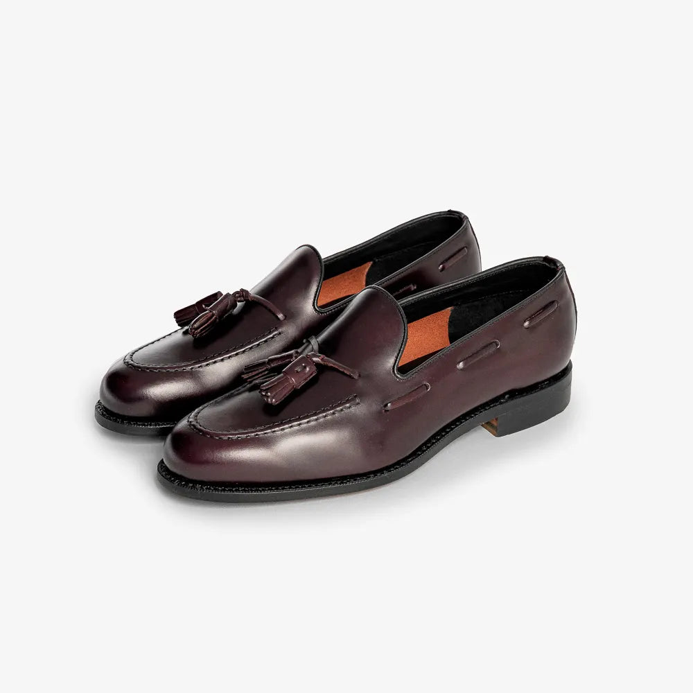 Berwick 5139 Tassel Loafer in Rois Cordovan leather, angled front view showing tassel detail and polished finish.