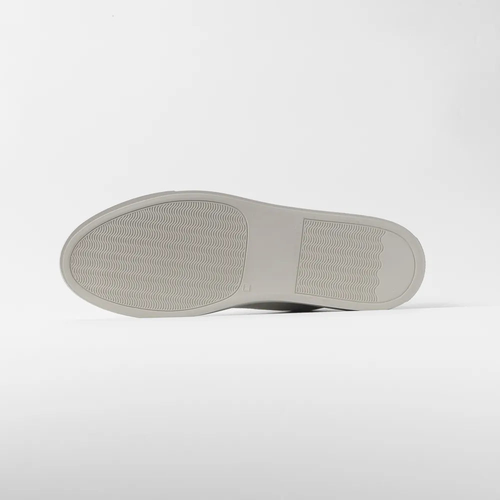 Common Projects Achilles Premium In Suede 2611 Light Gray 0573 Sole View