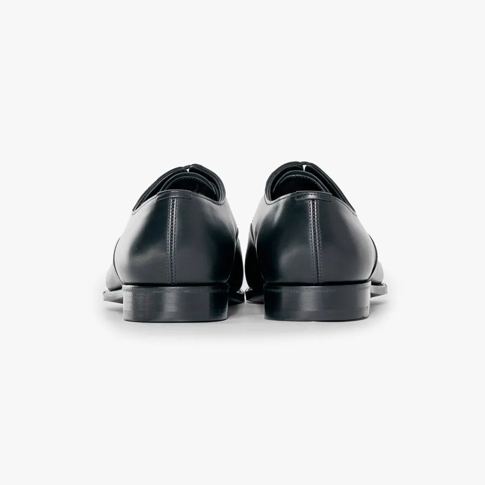 Rear view of the Edward Green Chelsea 202 Oxford showing the heel and leather finish.