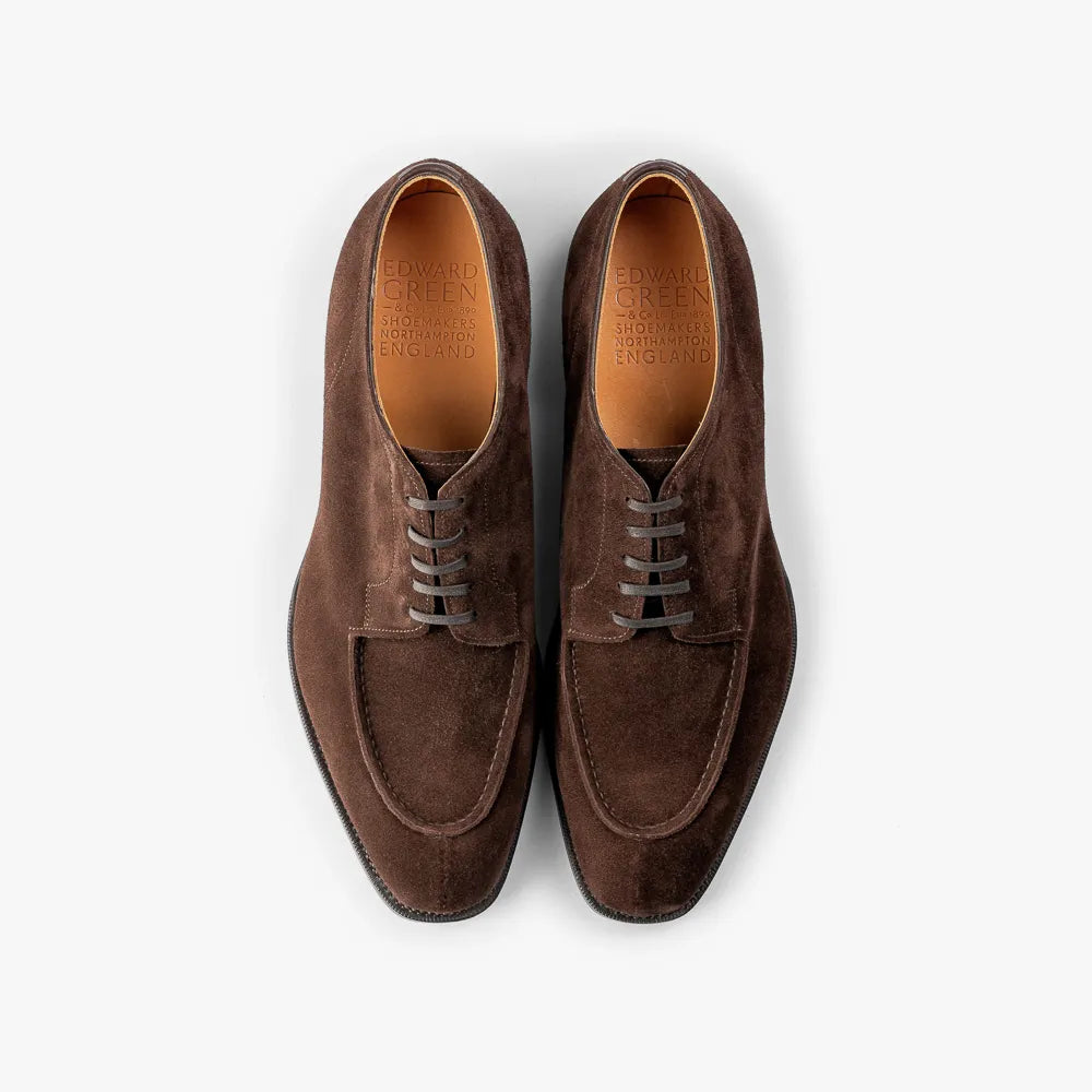 Top-down view of the Edward Green Dover 606 emphasizing the handsewn split-toe apron.