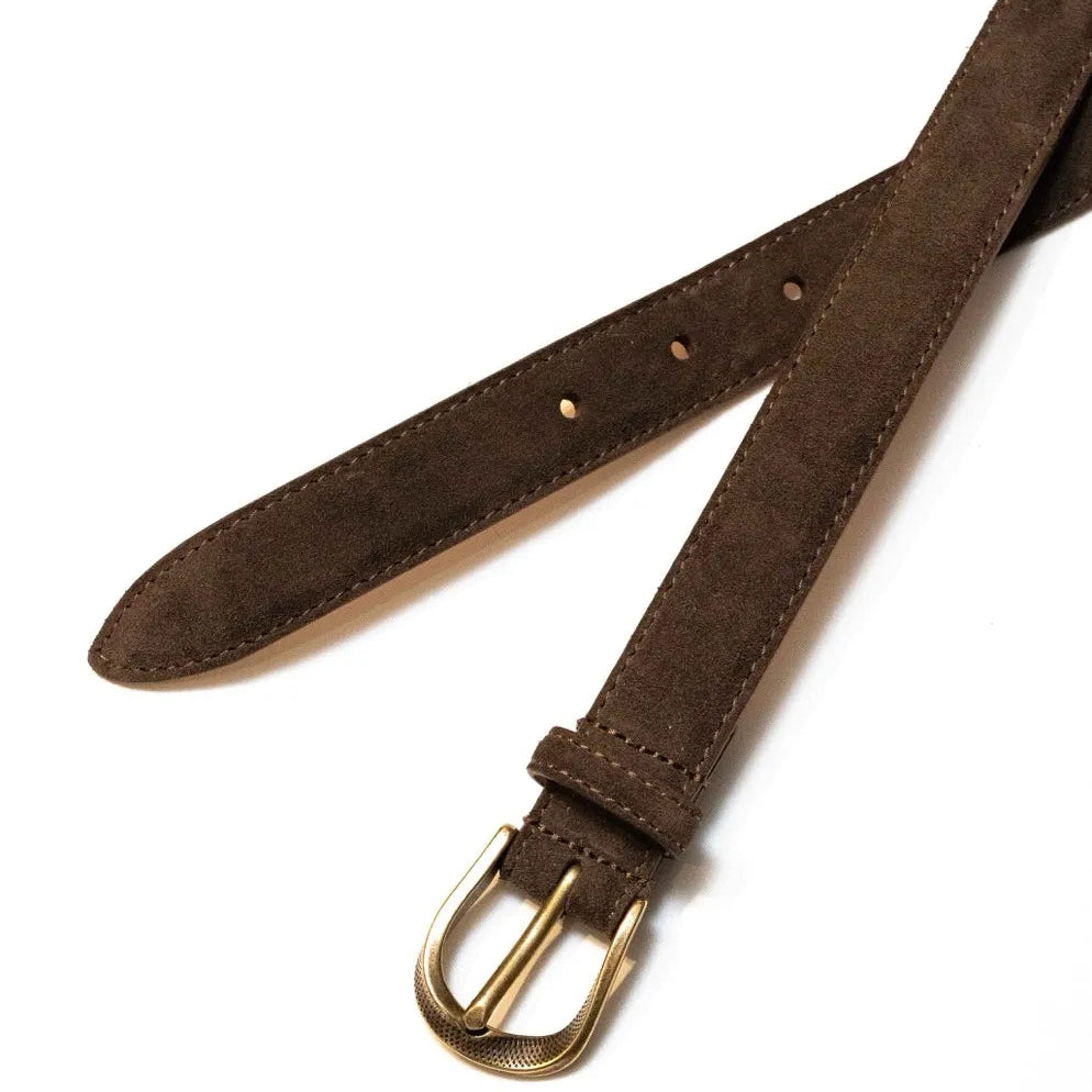 Close-up of Fattoria Del Cuoio Twist Buckle Suede Belt buckle in Chaco