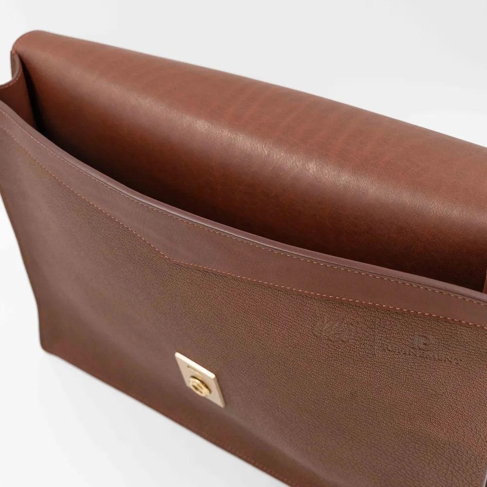 Gusset side view of the Frank Clegg 15-inch Lock Portfolio Case Goatskin Antique