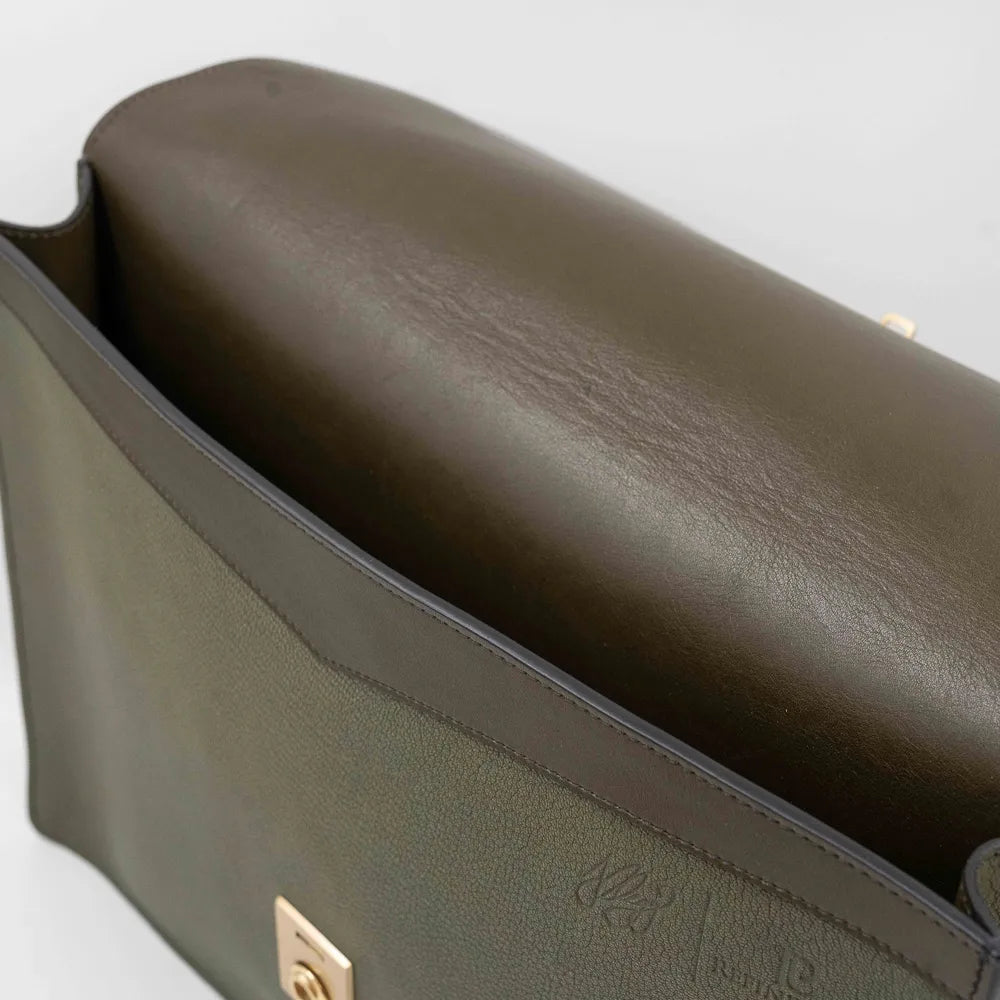 Gusset side view of the Frank Clegg 15-inch Lock Portfolio Case Goatskin Mint
