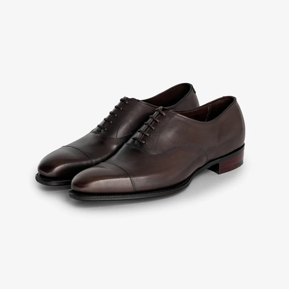 George Cleverley Harry Oxford in brown calf leather, angled front view showing captoe and shape.
