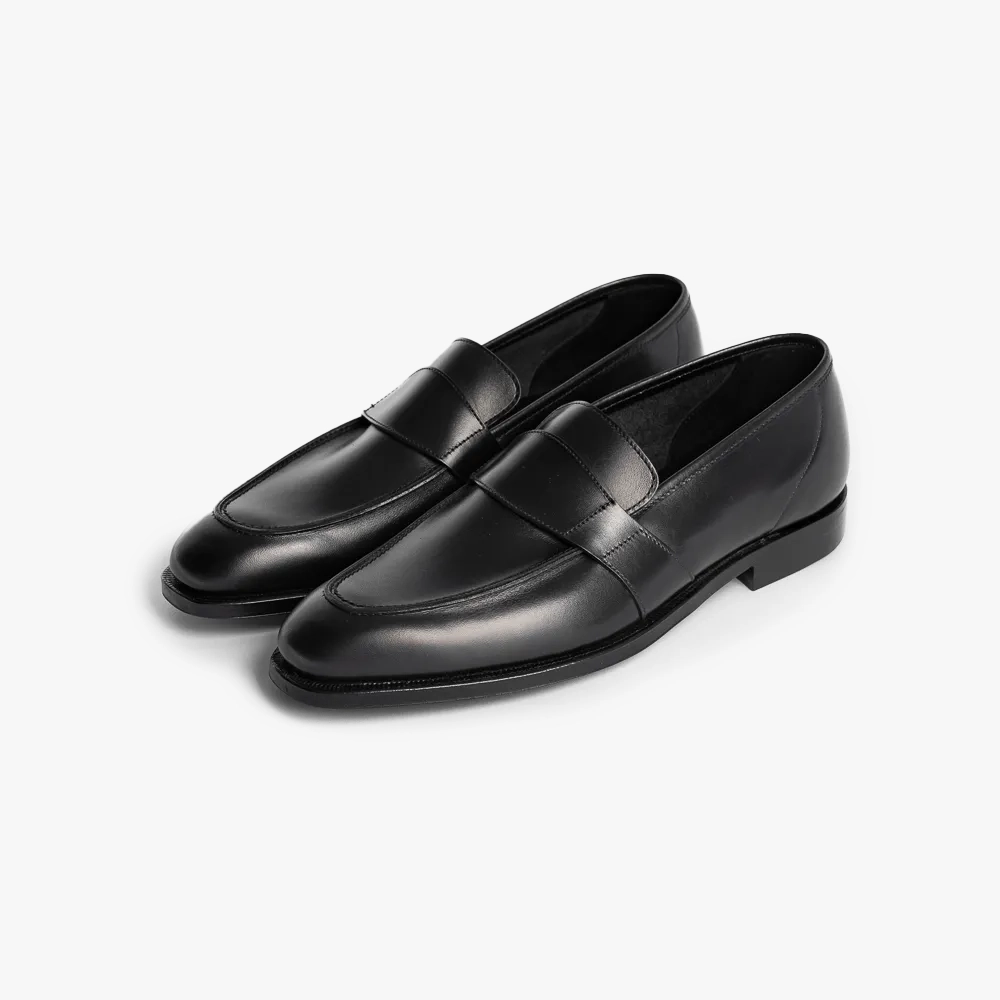 George Cleverley Owen Oxford in black calf leather, angled front view.