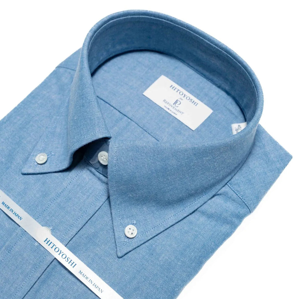 Collar detail of the Hitoyoshi Button Down Shirt Chambray Light Blue