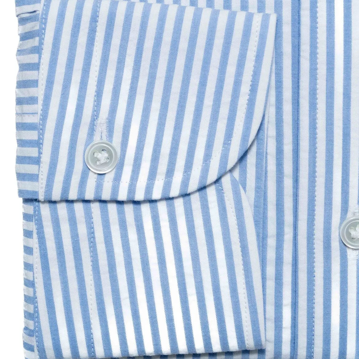 Folded sleeve button detail of the Hitoyoshi Button Down Shirt Seersucker Blue Stripe