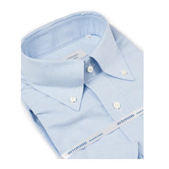Collar detail of the Hitoyoshi Oxford Cloth Button Down Blue shirt