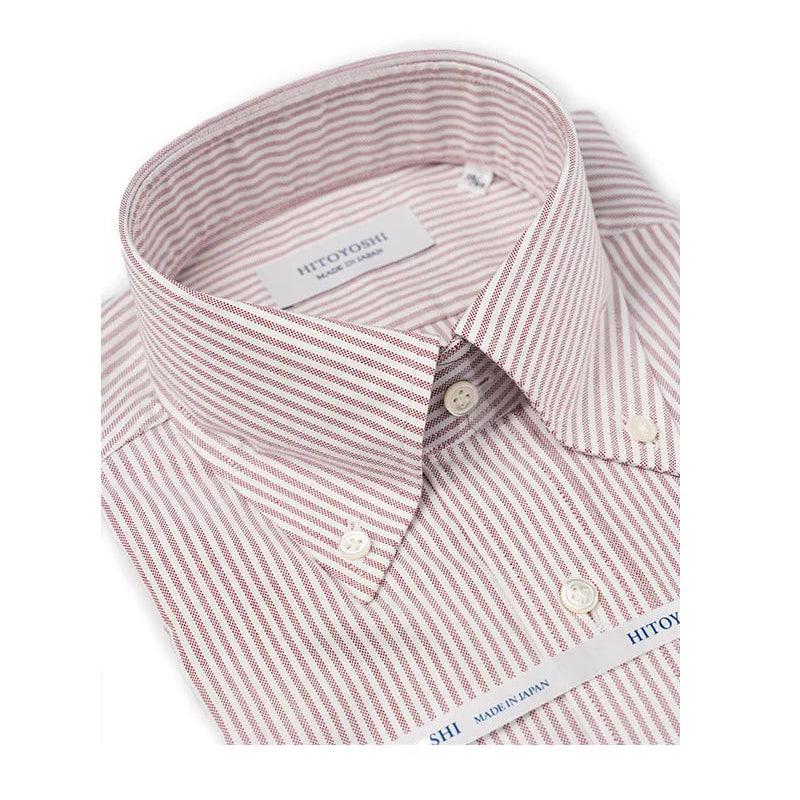 Collar detail of the Hitoyoshi Oxford Cloth Button Down Striking Red shirt
