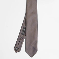 Full view of the Holliday & Brown plain tie in vintage brown showing clean design and refined proportions.