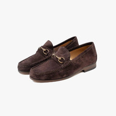 Il Mocassino B-Reverso 17 MGO loafer in Amarone Sensory Suede, angled front view.