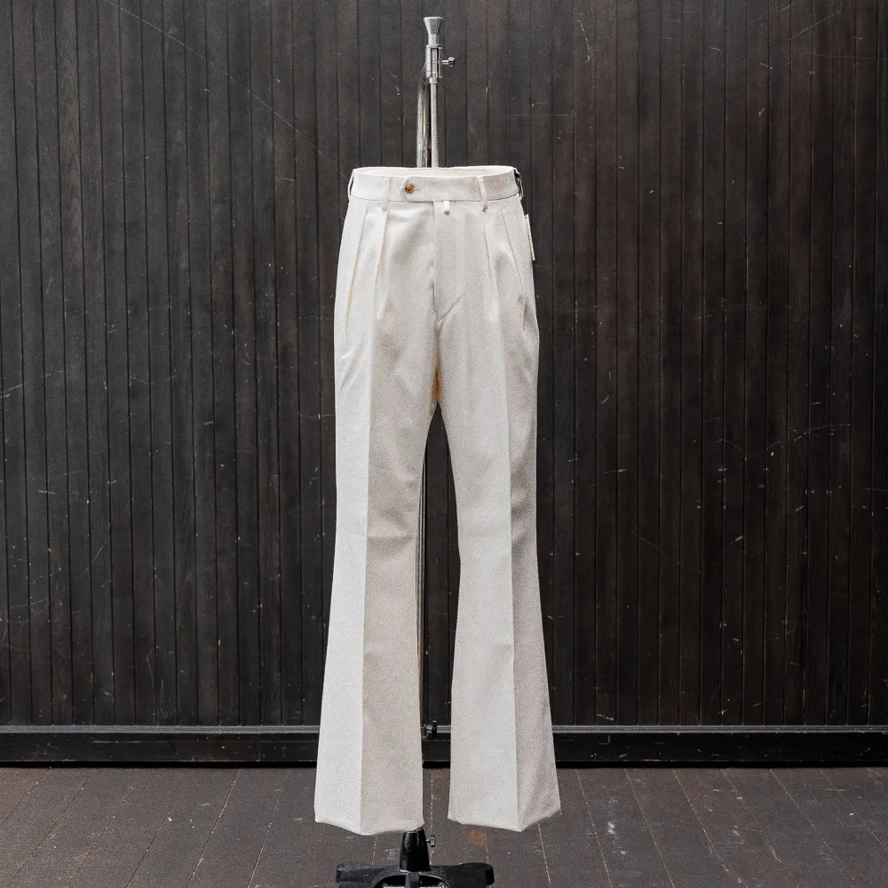 Neat 11.5oz Natural Slub Denim Flare White Front View