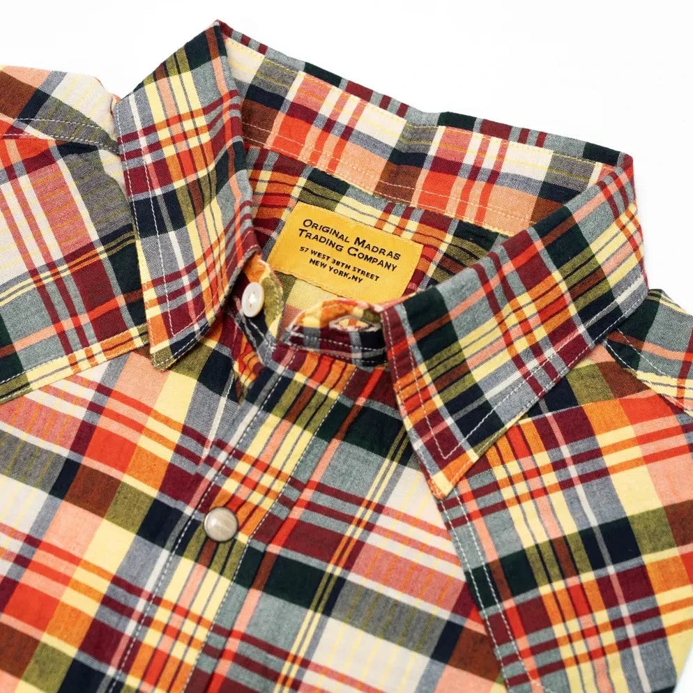Close-up of the collar on the Original Madras Western Shirt Red/Yellow showing stitching, shape, and traditional Western construction.