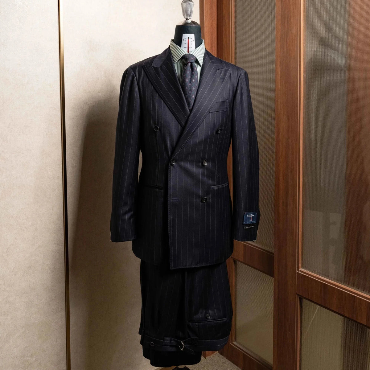 Full set view of the Refinement Made By Ring Jacket RMJ-04 Suit Chalk Stripe Navy by Ermenegildo Zegna Electa showing the jacket and trousers together in a refined tailored silhouette.