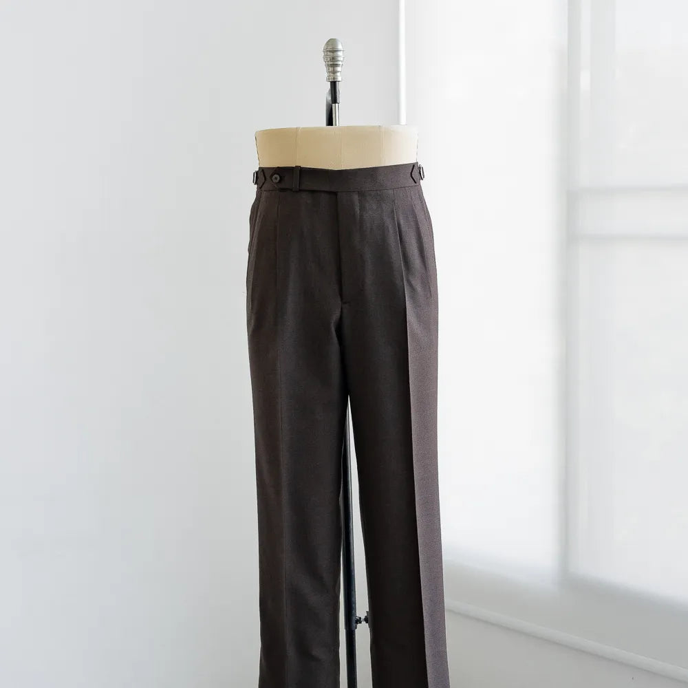 Front view of the Refinement Pantaloni Sartoriali Brown by Crispaire showing the clean tailored front and refined drape of the Crispaire wool fabric.