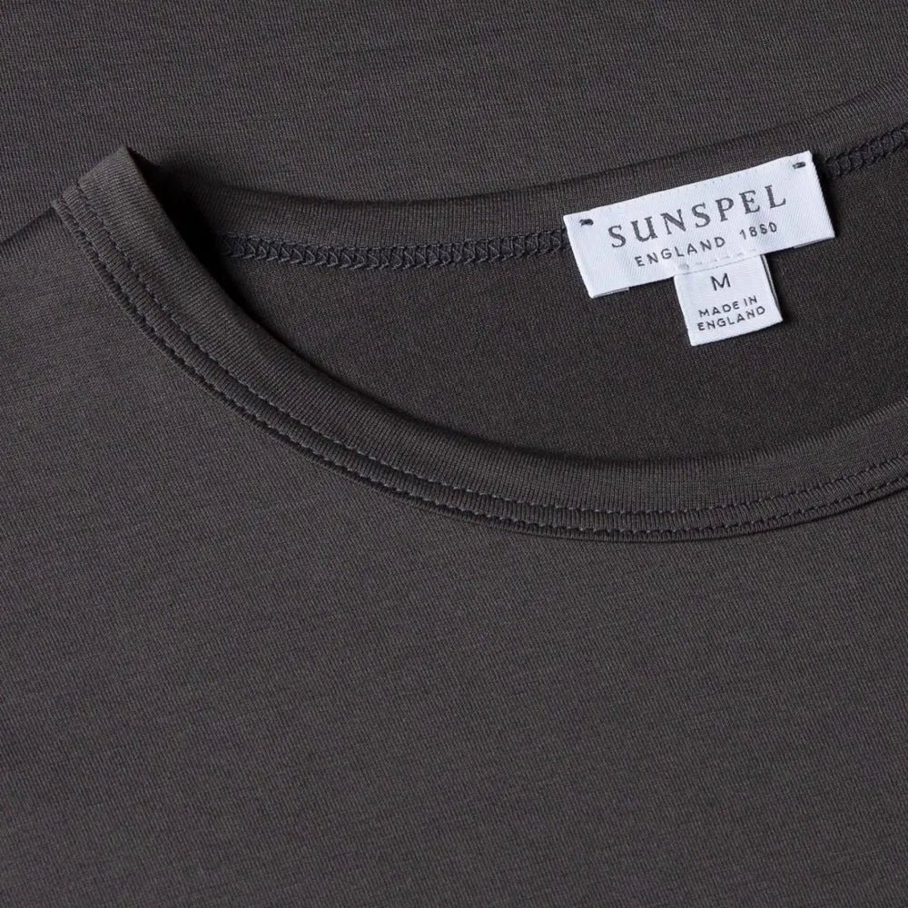 Close-up of the collar of the Sunspel Classic T-shirt Charcoal showing the fine cotton jersey and clean neckline.
