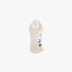 Full view of Tabio No Show Socks in beige featuring a low-cut silhouette designed to stay hidden inside shoes.
