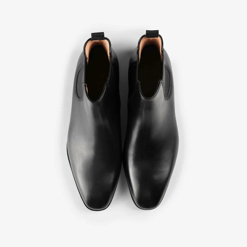 Top view of TLB Mallorca Artista 131 Picasso Boxcalf Negro Oxford highlighting toe shape and craftsmanship