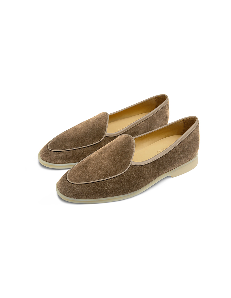 Stride Loafers in Greige Suede 02 1